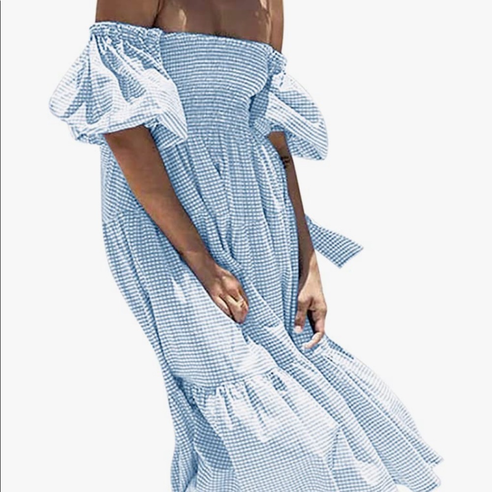 Gingham cottagecore dress